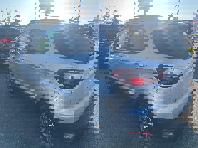 Certified 2019 Ford EcoSport SES image 2