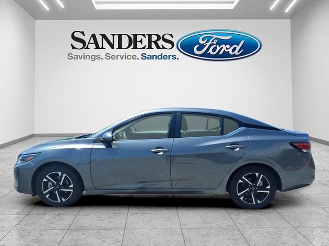 Used 2025 Nissan Sentra SV FWD image 5