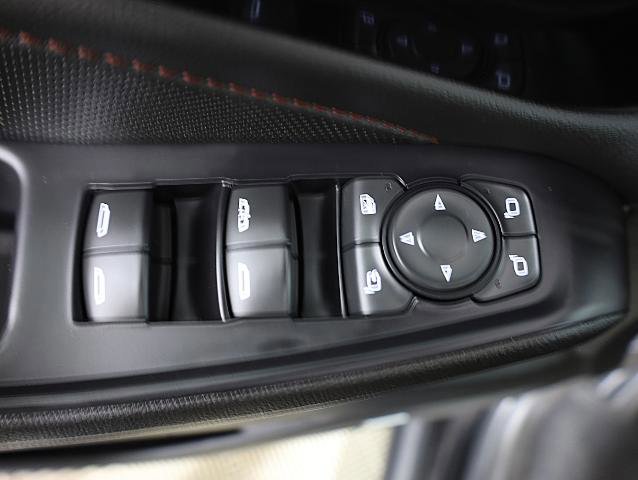 Used 2022 Chevrolet Traverse RS image 24