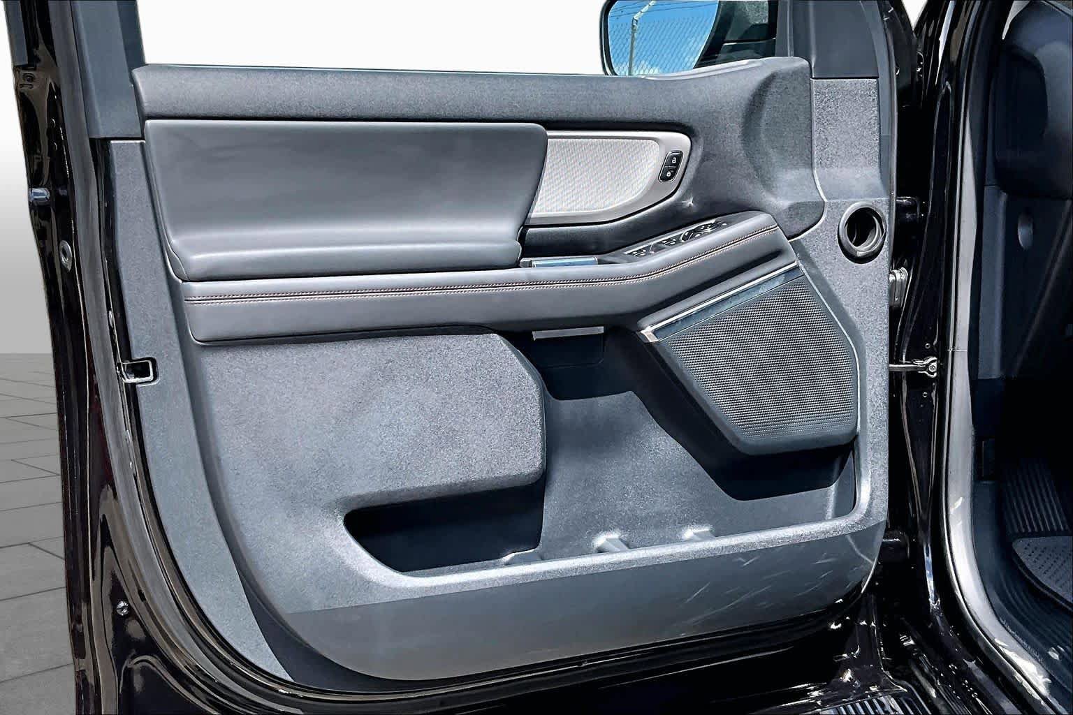 Certified 2025 Ford Expedition Max Active AWD/4WD image 22