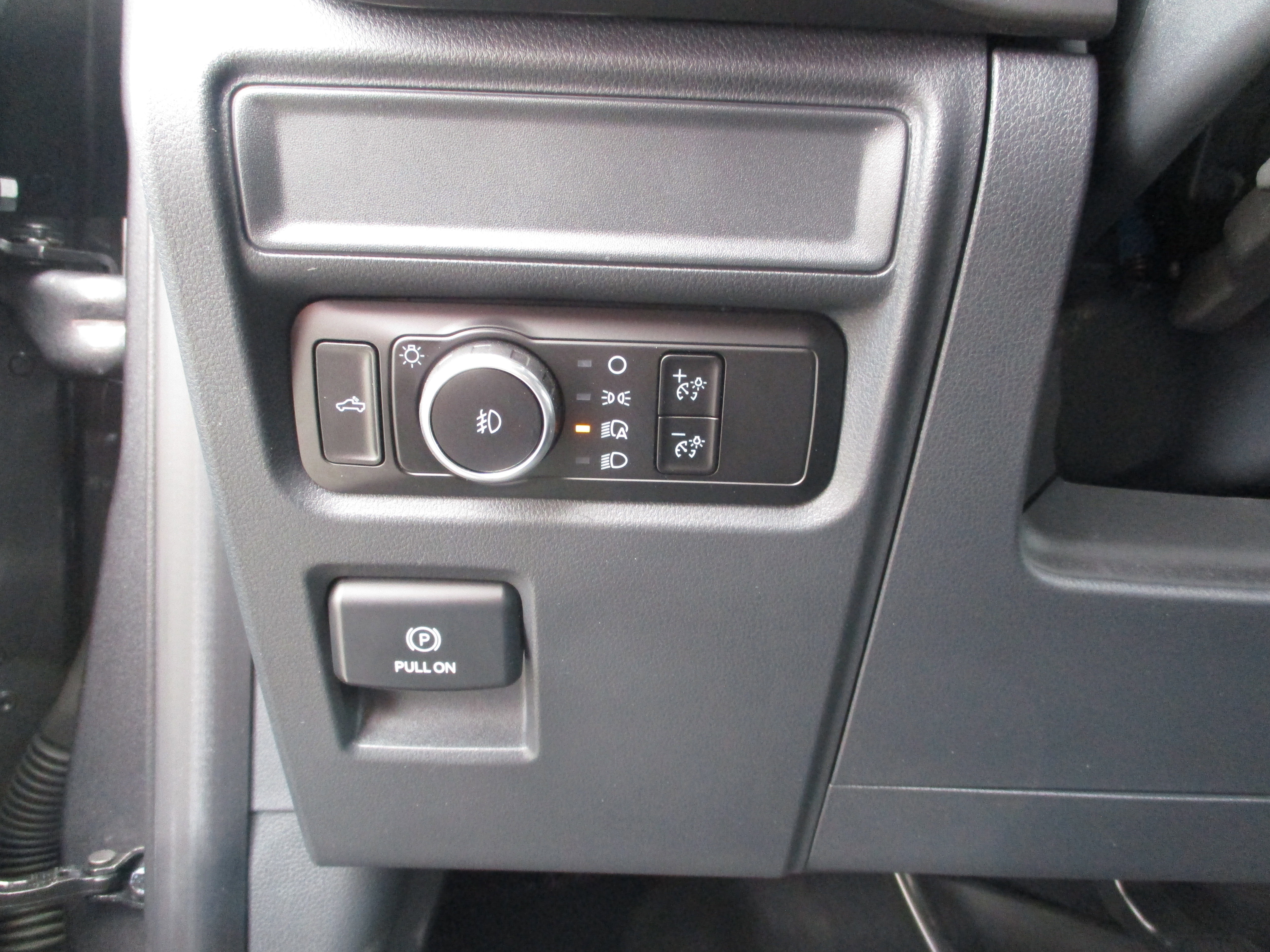 Certified 2024 Ford F150 XLT w/ Tow/Haul Package image 12