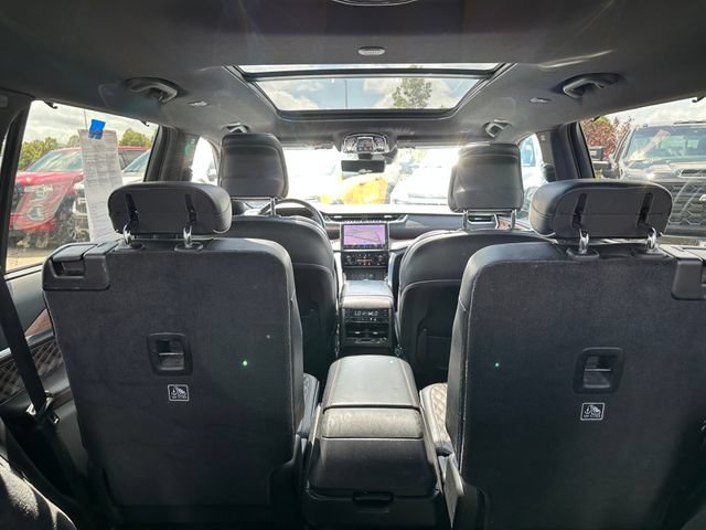Used 2022 Jeep Grand Cherokee L Summit w/ Advanced Protech Group IV AWD/4WD image 14