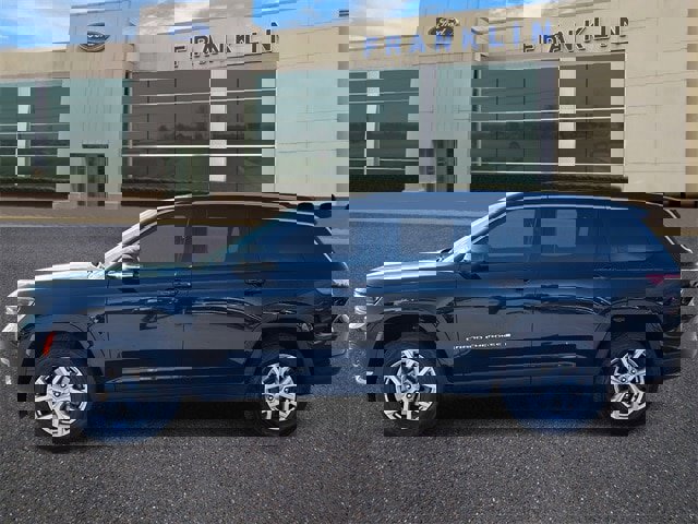 Used 2021 Jeep Grand Cherokee L Limited image 2