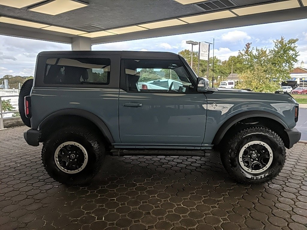 Certified 2021 Ford Bronco Outer Banks w/ Sasquatch Package image 2