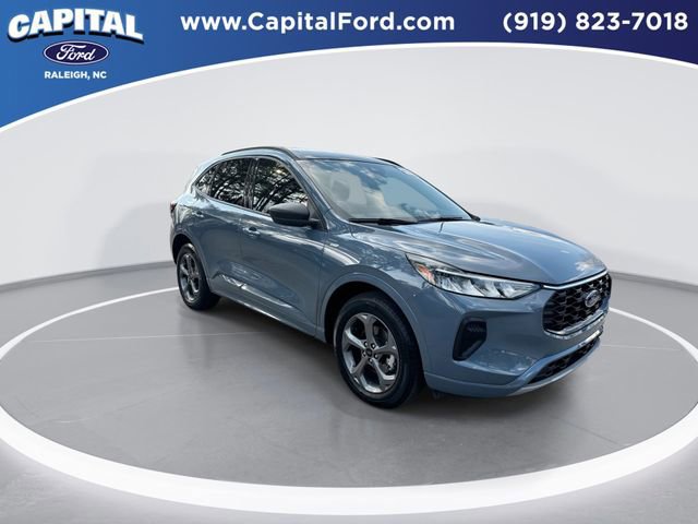 Certified 2024 Ford Escape ST-Line w/ Tech Pack #1 image 8