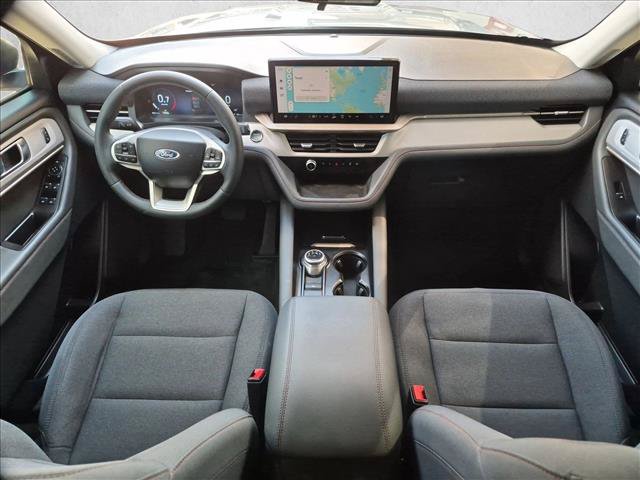 Certified 2025 Ford Explorer Active RWD image 18