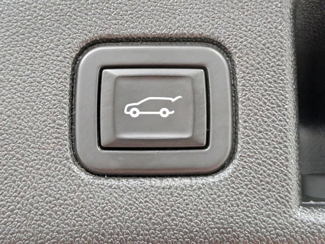 Used 2021 Chevrolet Equinox Premier AWD/4WD image 22