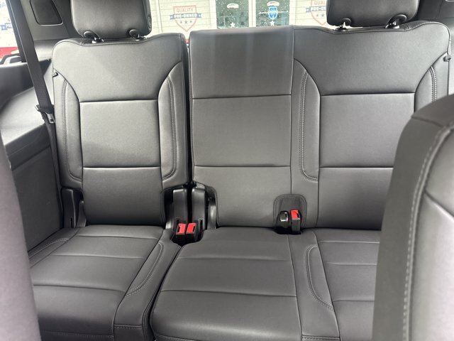Used 2025 Chevrolet Tahoe LT w/ Comfort Package RWD image 18