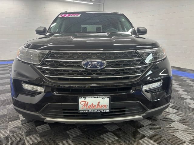 Certified 2023 Ford Explorer XLT w/ Equipment Group 202A AWD/4WD image 12
