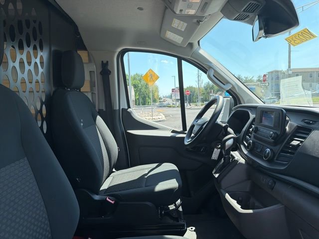 Certified 2025 Ford Transit 250 Low Roof w/ Exterior Upgrade Package RWD image 35
