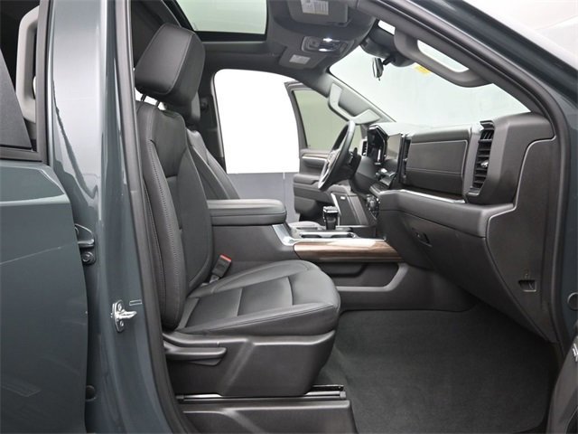 Used 2025 Chevrolet Silverado 1500 LT Trail Boss w/ LT Trail Boss Premium Package image 48