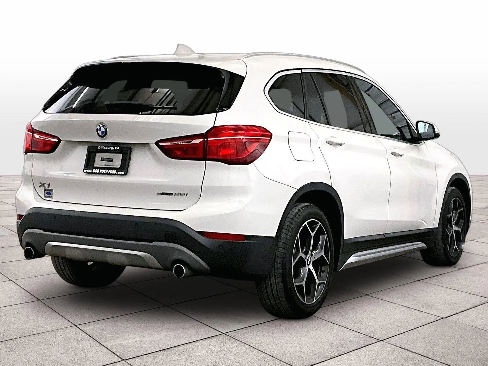 Used 2019 BMW X1 sDrive28i w/ Convenience Package FWD image 11
