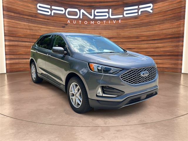 Certified 2024 Ford Edge SEL w/ Convenience Package AWD/4WD image 9