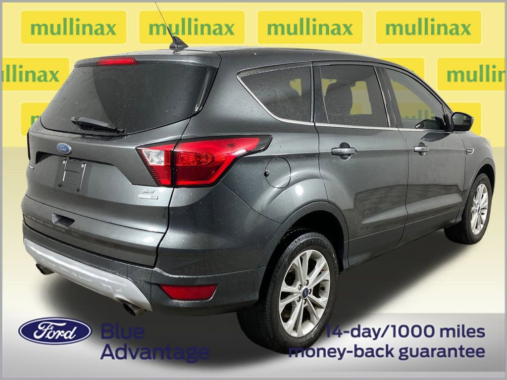 Certified 2019 Ford Escape SE image 5