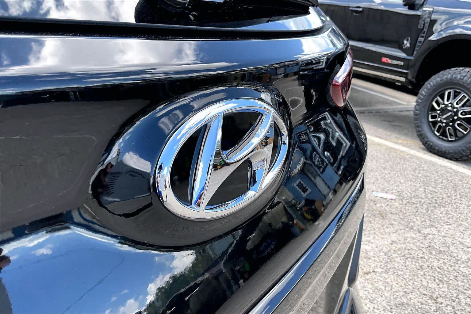 Used 2021 Hyundai Kona SEL FWD image 31