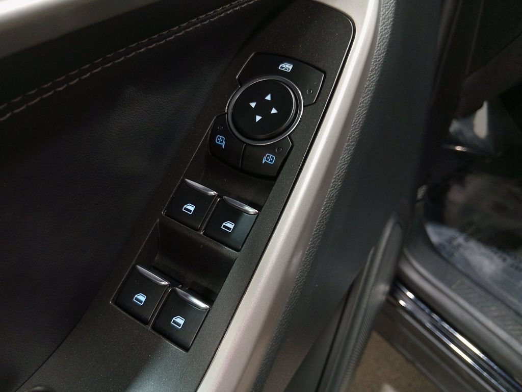 Certified 2024 Ford Explorer XLT AWD/4WD image 18