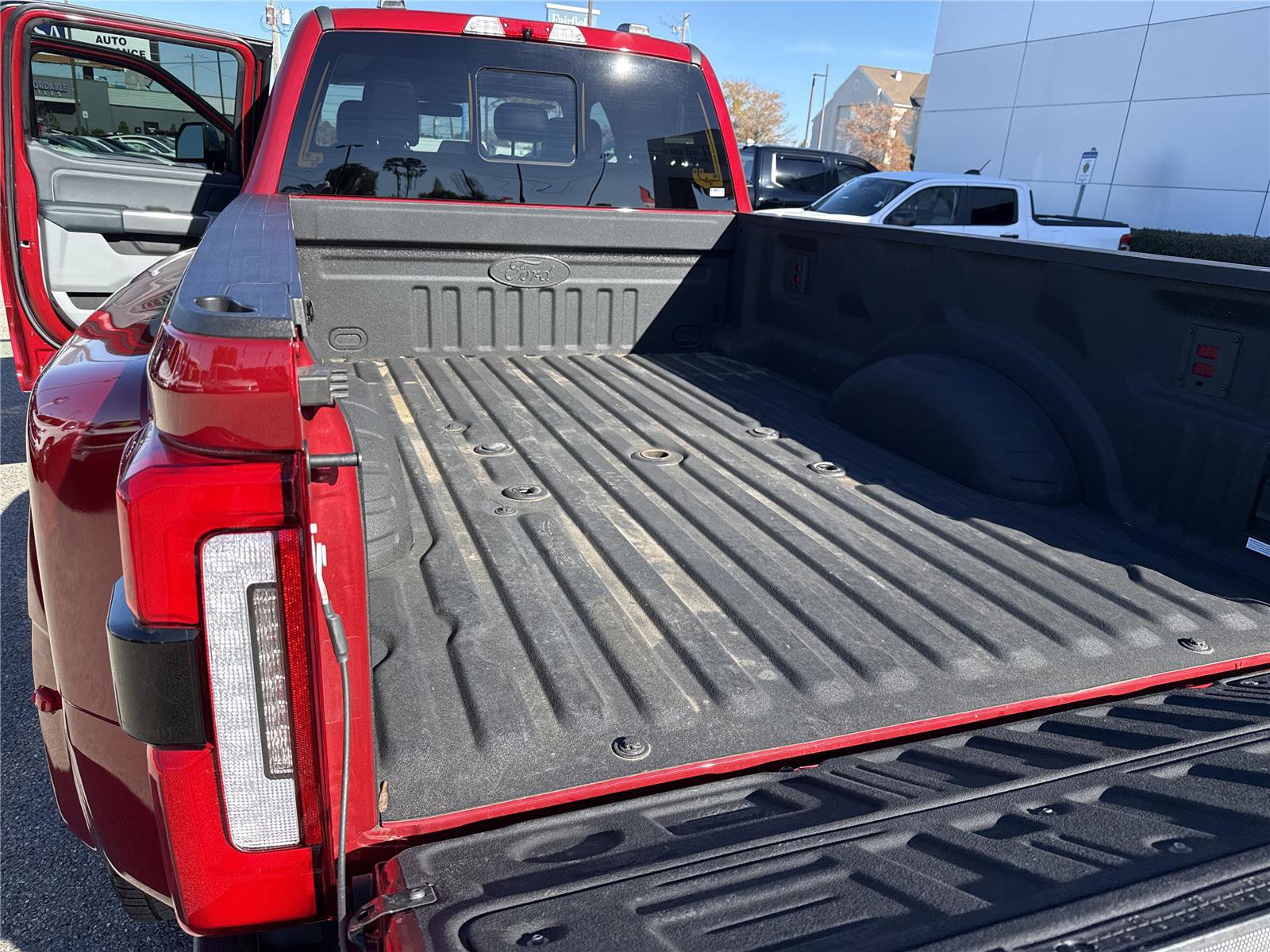 Certified 2024 Ford F350 Limited image 29