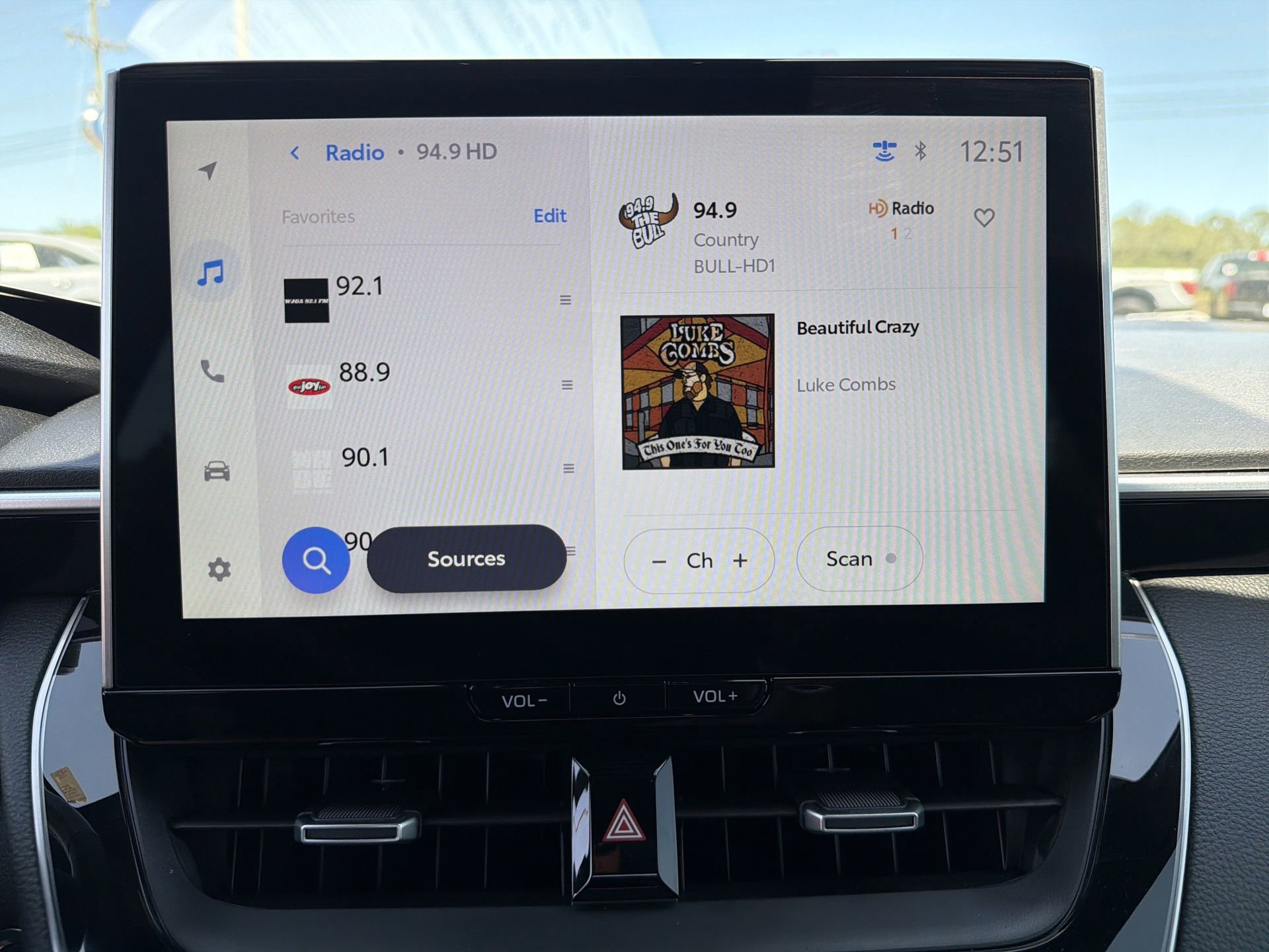 Used 2025 Toyota Corolla XSE image 7