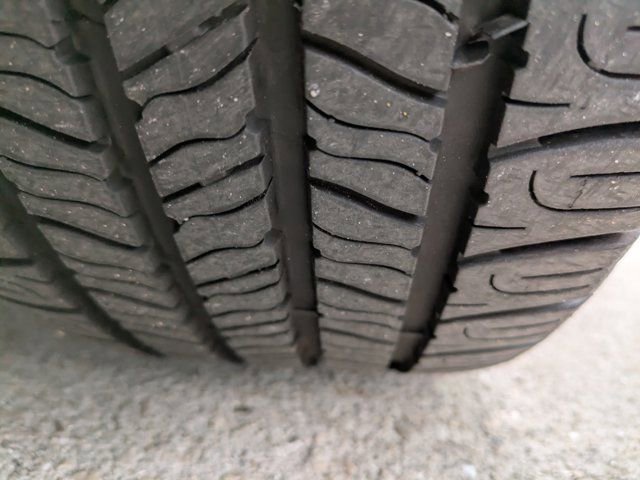 Certified 2019 Ford Mustang EcoBoost w/ Ford Safe & Smart Package image 11