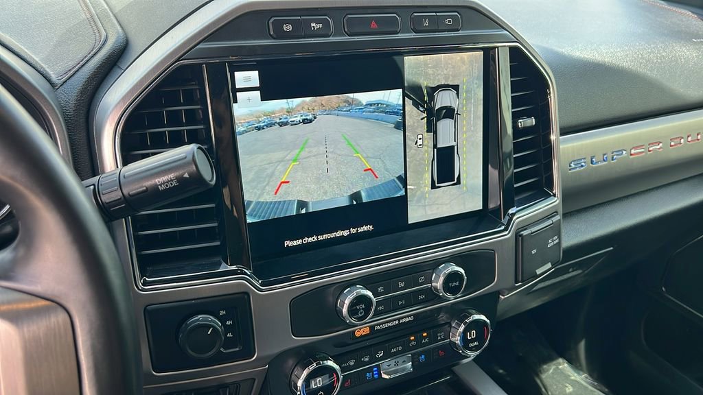 Certified 2022 Ford F350 Platinum AWD/4WD image 19