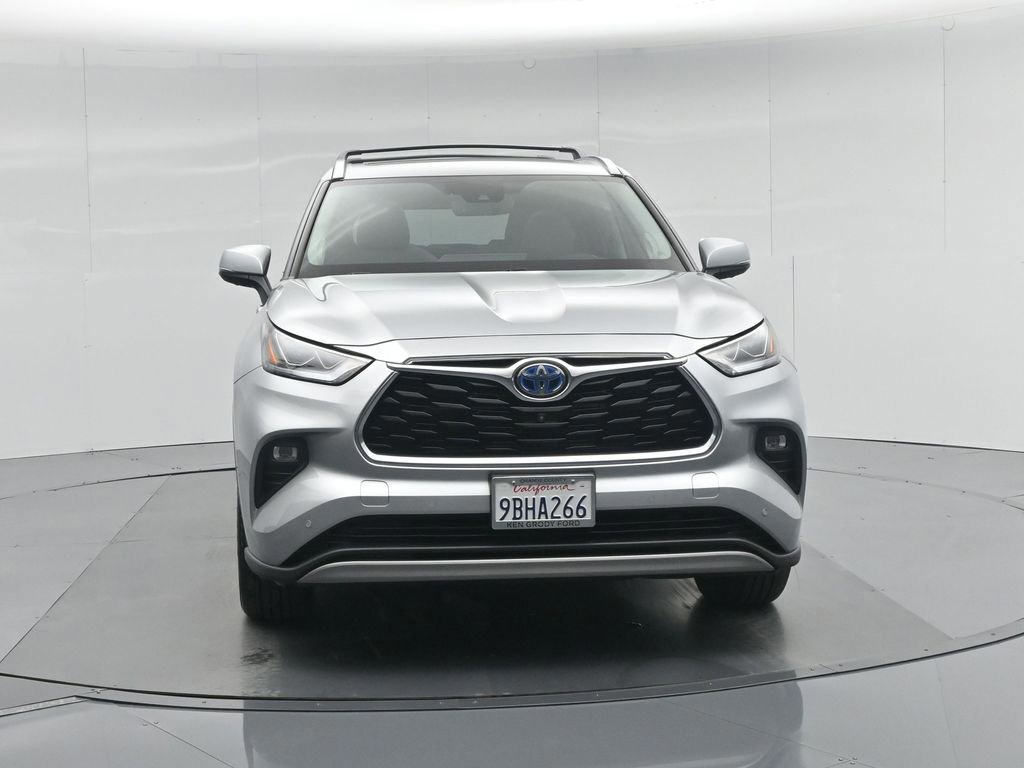Used 2022 Toyota Highlander Platinum image 29