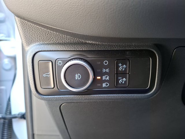Certified 2025 Ford Explorer Active w/ Active Comfort Package RWD image 17