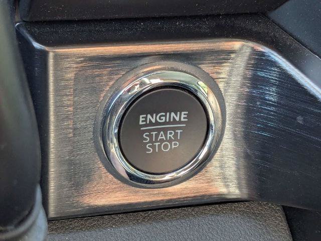 Certified 2025 Ford F250 Lariat w/ Chrome Package AWD/4WD image 34