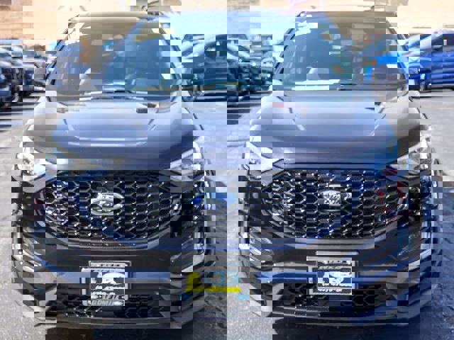 Certified 2023 Ford Edge ST-Line image 4