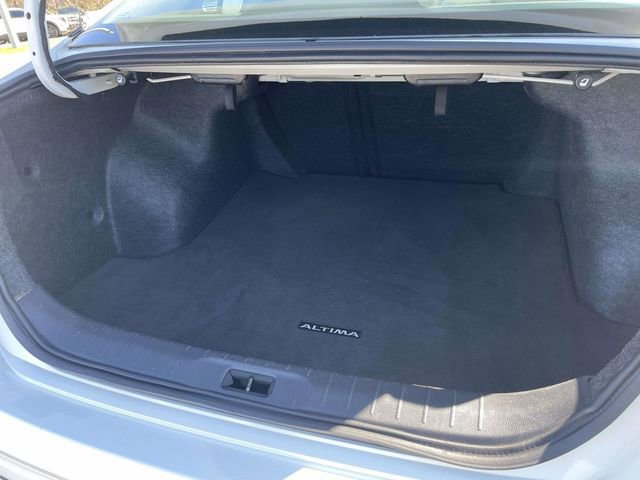 Used 2025 Nissan Altima 2.5 SV image 12