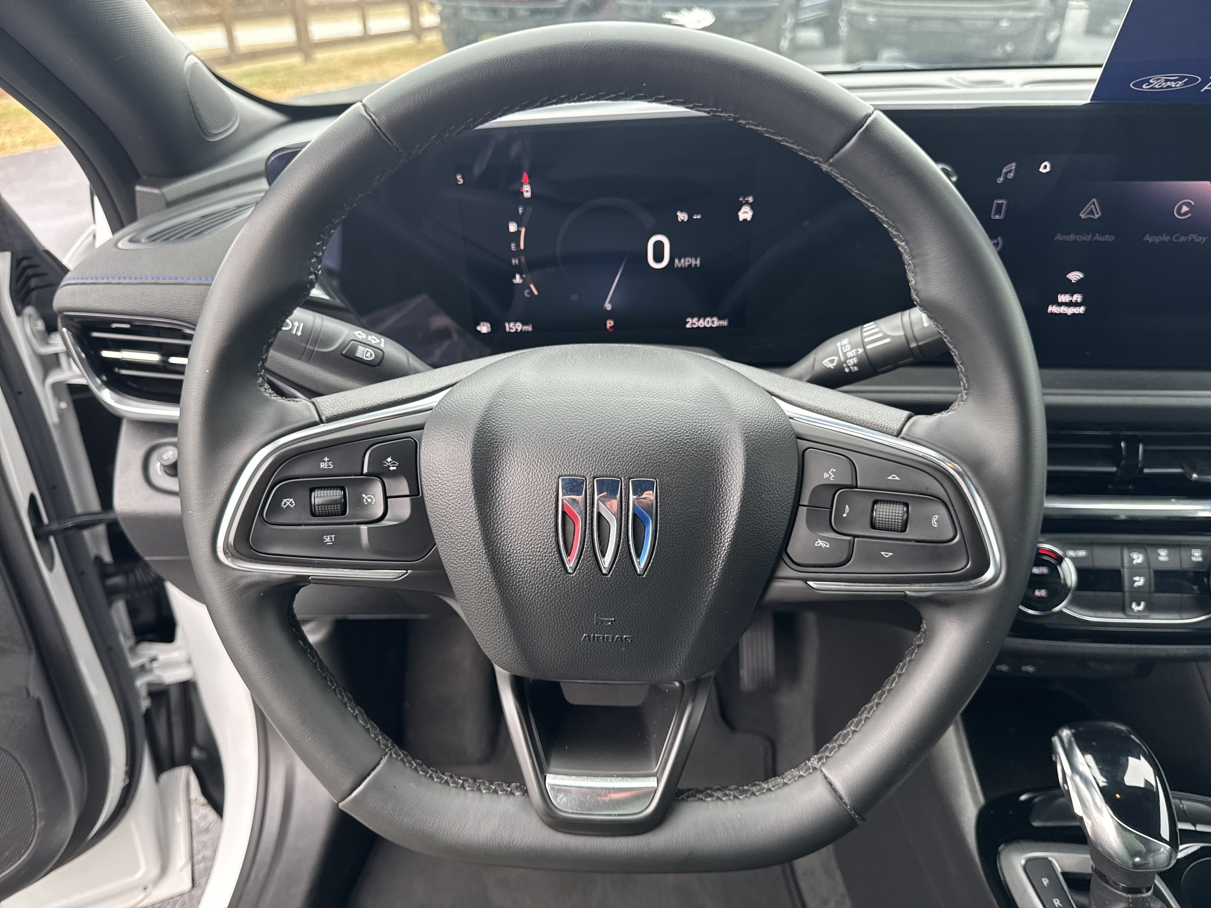 Used 2025 Buick Envista Sport Touring image 22