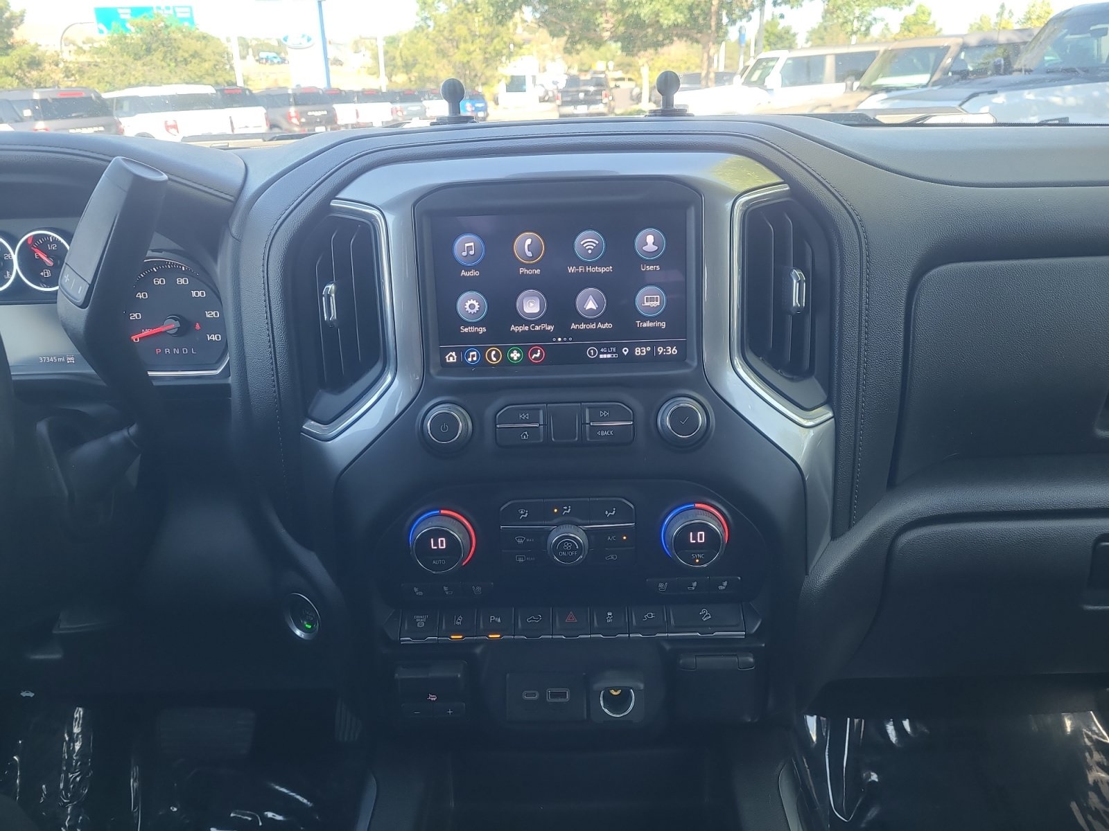 Used 2022 Chevrolet Silverado 2500 LTZ w/ LTZ Plus Package AWD/4WD image 12