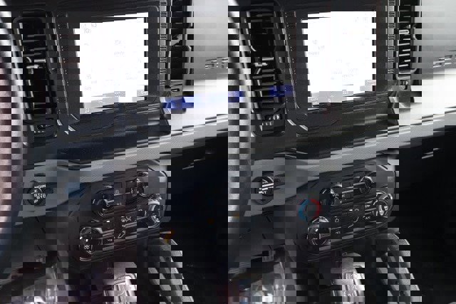 Certified 2021 Ford Bronco Big Bend image 27