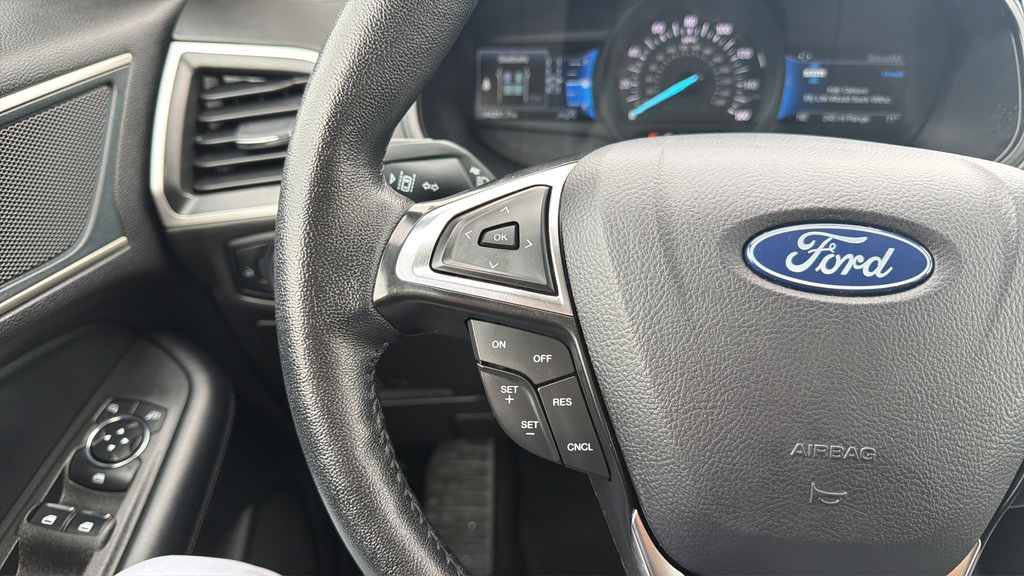 Certified 2024 Ford Edge SEL AWD/4WD image 23