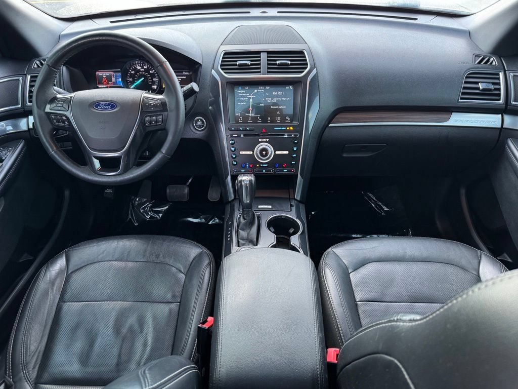 Certified 2018 Ford Explorer Limited w/ Equipment Group 301A AWD/4WD image 15