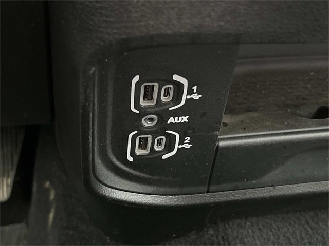 Used 2024 RAM 3500 Tradesman w/ Chrome Appearance Group image 40