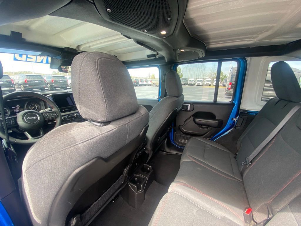 Used 2024 Jeep Wrangler Unlimited Rubicon image 22