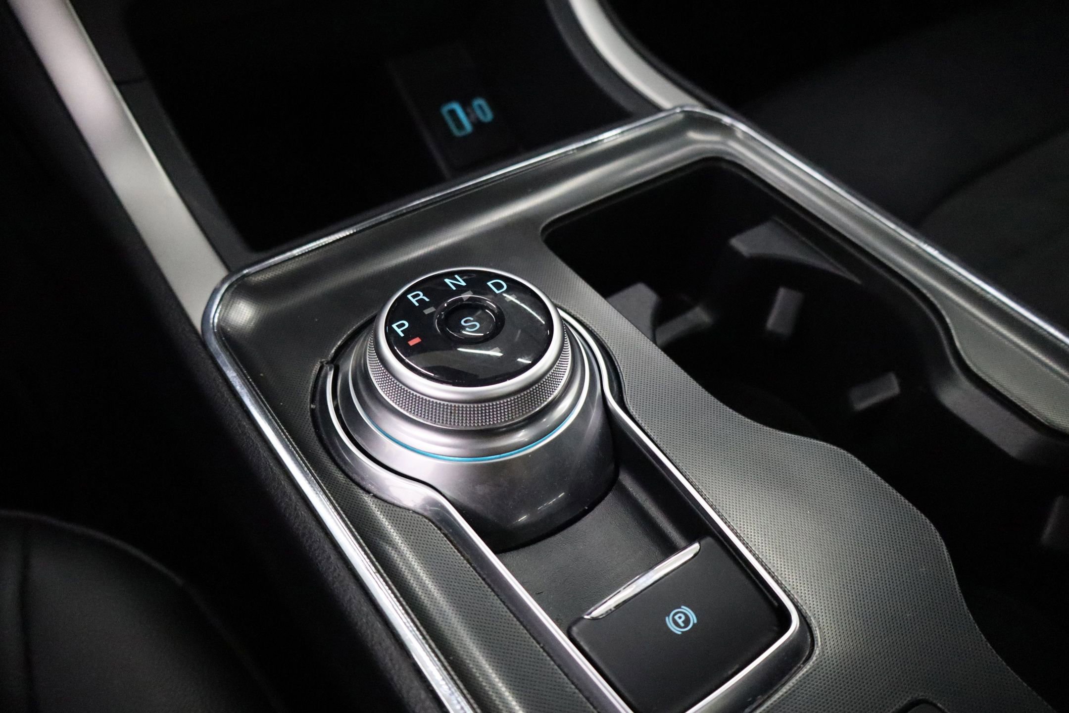 Certified 2024 Ford Edge ST-Line image 19