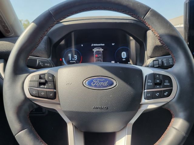 Certified 2025 Ford Explorer Active w/ Active Comfort Package AWD/4WD image 10