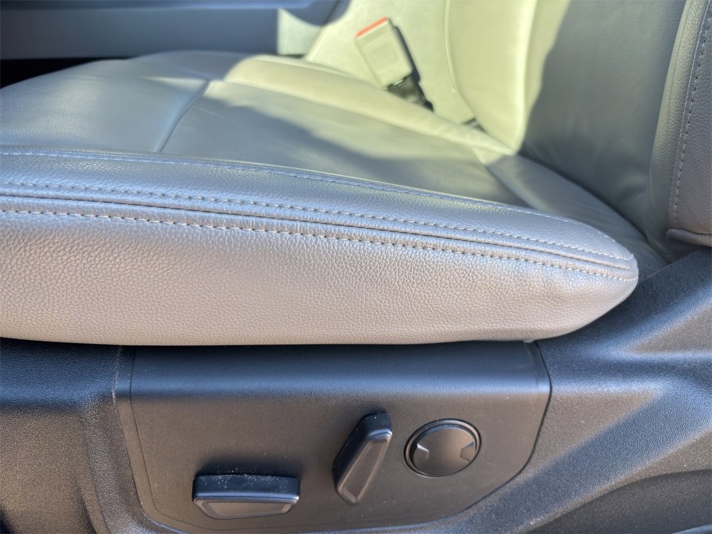 Certified 2019 Ford F150 XLT w/ Equipment Group 302A Luxury image 40