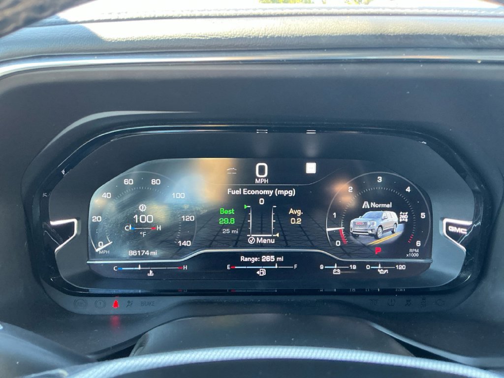 Used 2023 GMC Yukon XL Denali AWD/4WD image 19