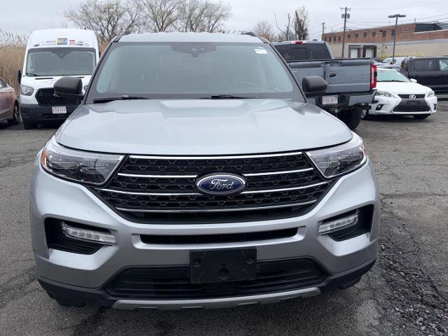 Certified 2021 Ford Explorer XLT w/ Equipment Group 202A image 9