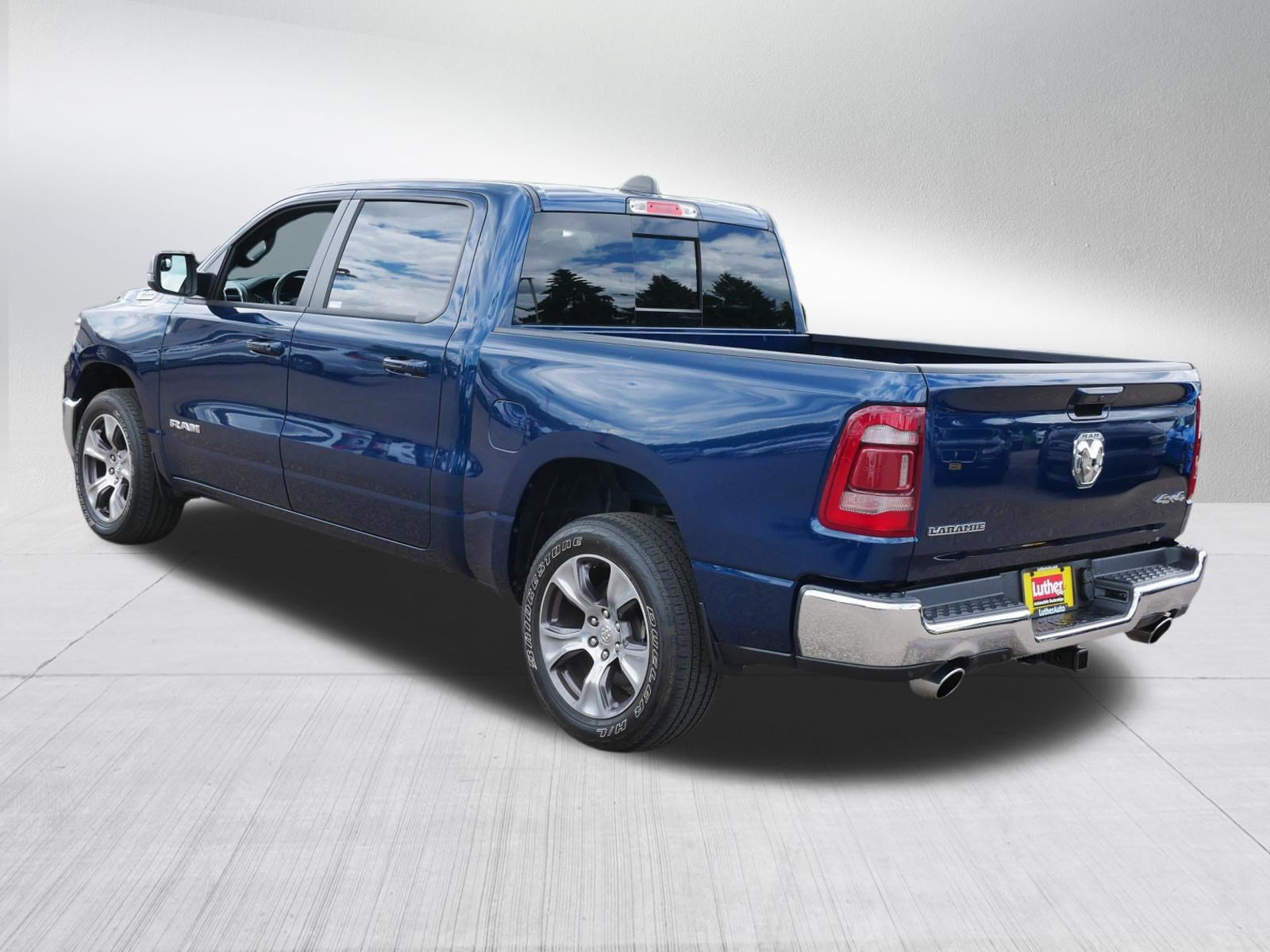 Used 2023 RAM 1500 Laramie AWD/4WD image 5