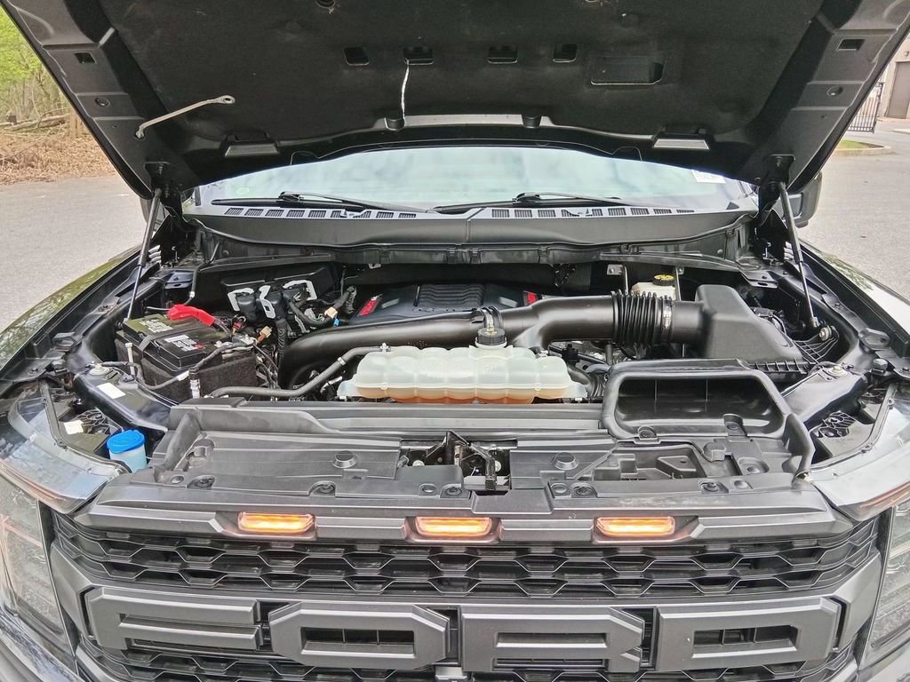 Certified 2022 Ford F150 Raptor w/ Equipment Group 801A High image 12