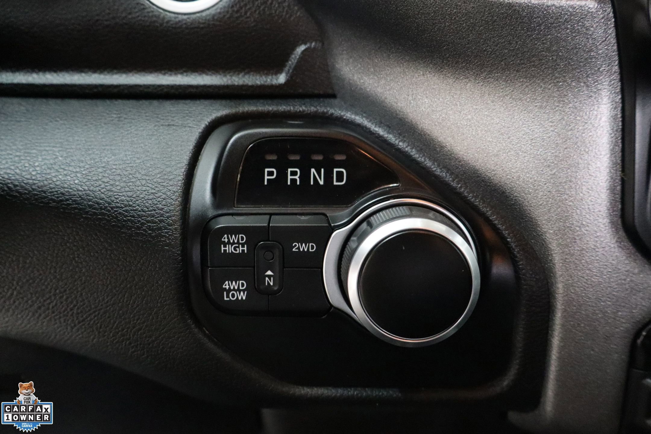 Used 2024 RAM 2500 Tradesman w/ Chrome Appearance Group image 27