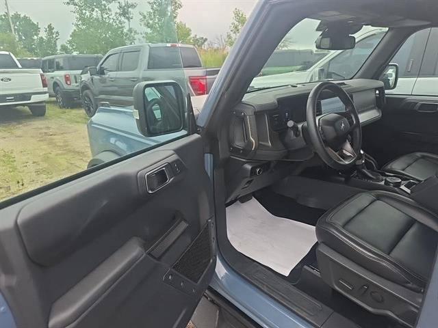 Certified 2025 Ford Bronco Badlands AWD/4WD image 13