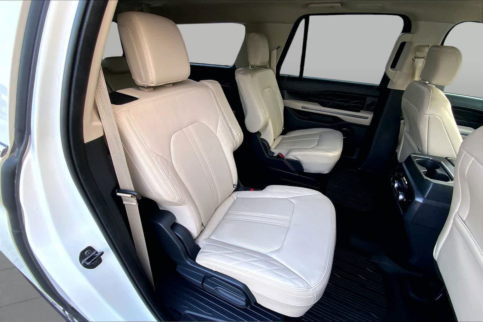 Certified 2023 Ford Expedition Max Platinum RWD image 40