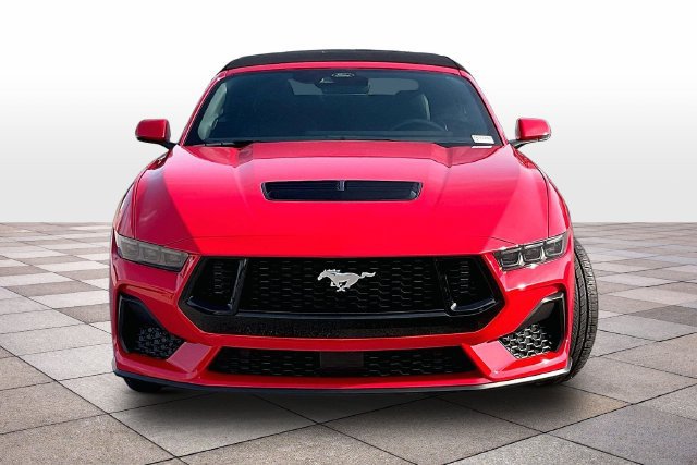 Certified 2026 Ford Mustang GT Premium RWD image 3