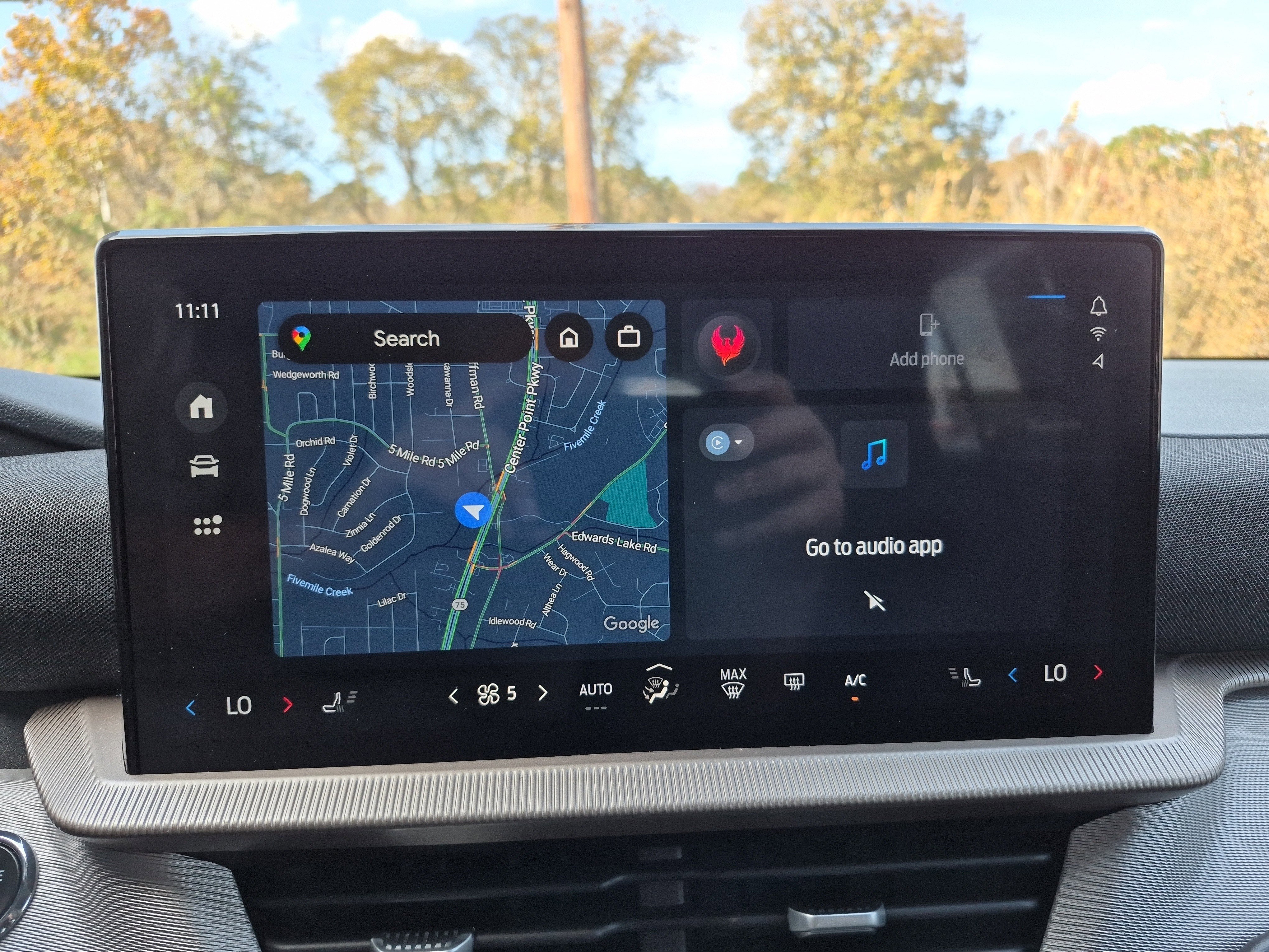 Certified 2025 Ford Explorer Active image 33