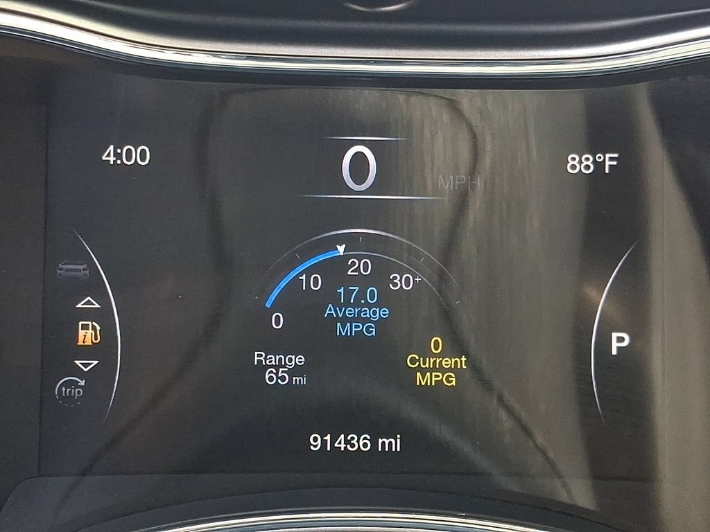 Used 2019 Jeep Grand Cherokee Laredo AWD/4WD image 19