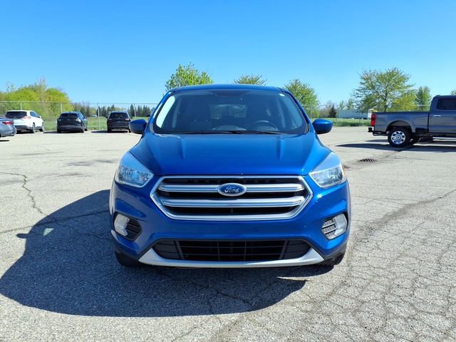 Certified 2017 Ford Escape SE FWD image 2